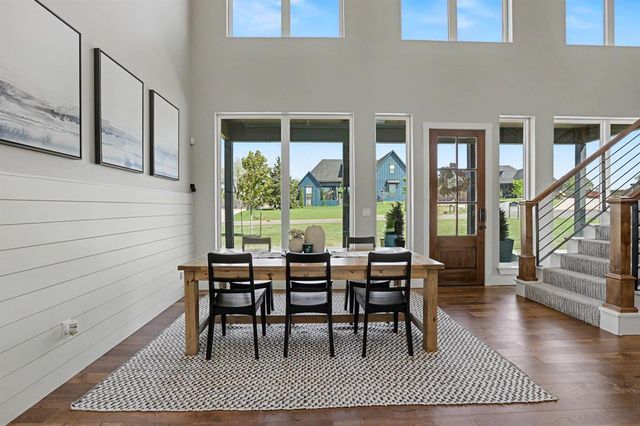 460 Old Farm Road, Edmond, OK 73034