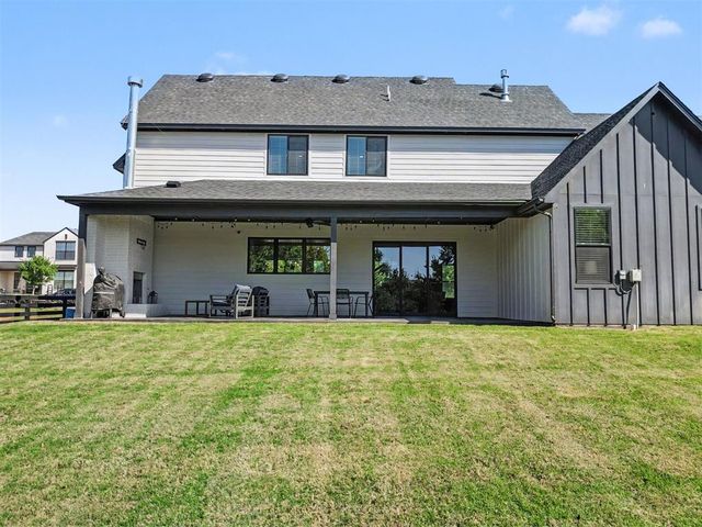 460 Old Farm Road, Edmond, OK 73034