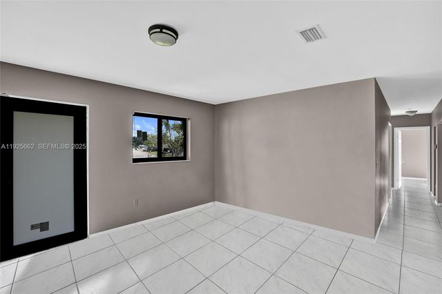 28640 SW 146th Ave, Homestead, FL 33033