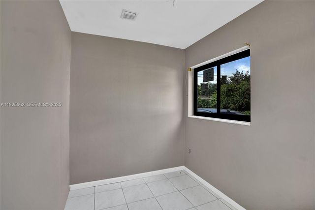 28640 SW 146th Ave, Homestead, FL 33033