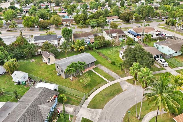 28640 SW 146th Ave, Homestead, FL 33033