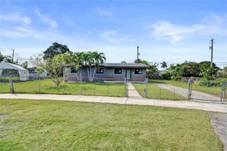 28640 SW 146th Ave, Homestead, FL 33033