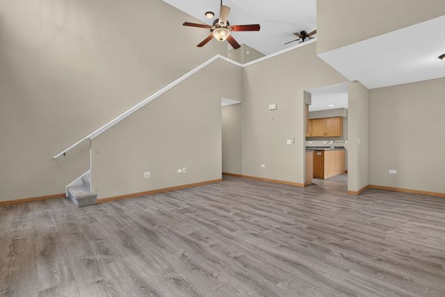 533 Mallard Lane A, Sugar Grove, IL 60554