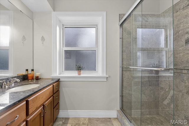 7440 Teasdale Avenue, University City, MO 63130