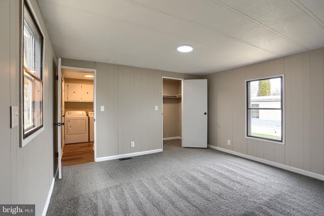 40 REDWOOD LANE, Carlisle, PA 17015