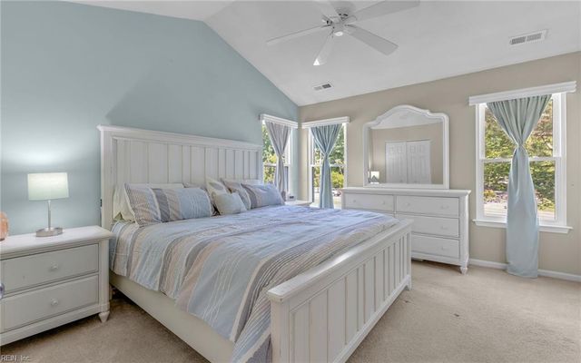 3153 Nansemond LOOP, Virginia Beach, VA 23456
