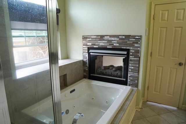 5136 OVERVIEW RIDGE DR, Memphis, TN 38141