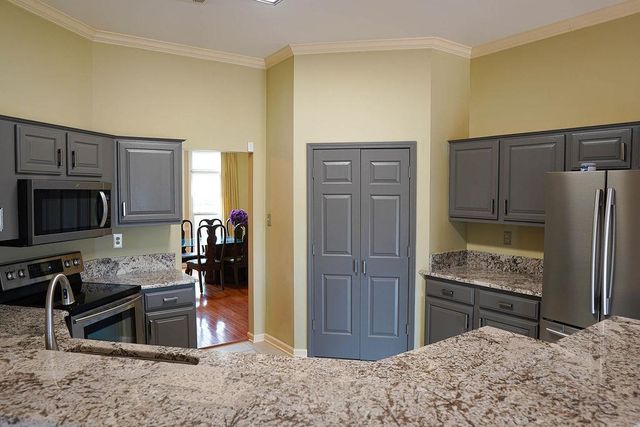 5136 OVERVIEW RIDGE DR, Memphis, TN 38141