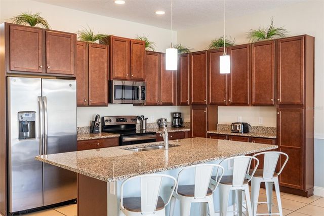 154 CAPTIVA DRIVE, Davenport, FL 33896