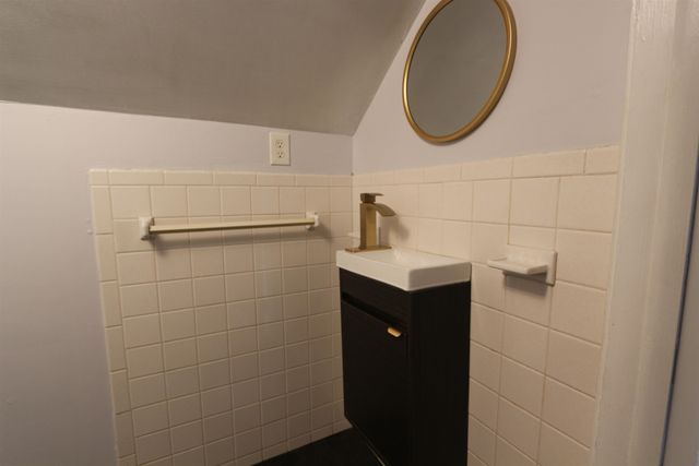 232 Nova Street, Huntington, WV 25705