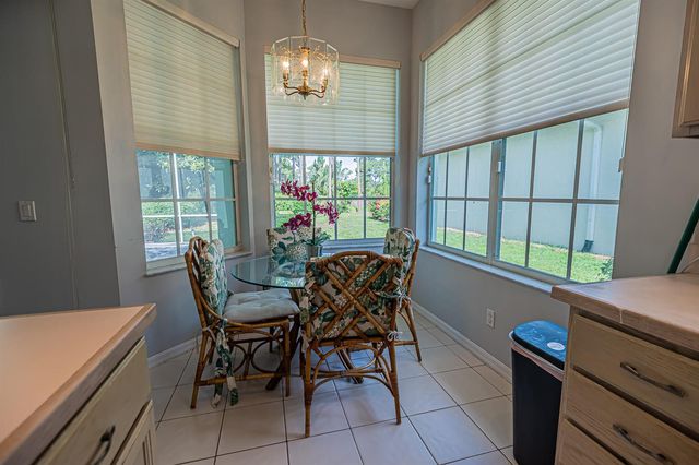 414 SW Fairway Landing, Port St. Lucie, FL 34986