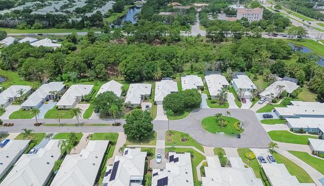 414 SW Fairway Landing, Port St. Lucie, FL 34986