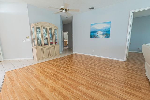 414 SW Fairway Landing, Port St. Lucie, FL 34986