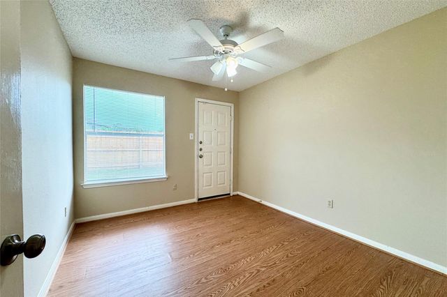 3511 Palm Grove Drive, Missouri City, TX 77459