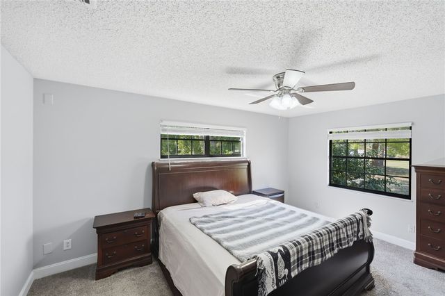 2890 1st Place, Vero Beach, FL 32968