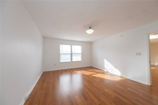 106 Sandy Brae DR, North Strabane, PA 15317