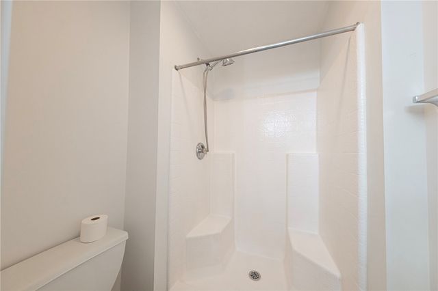 106 Sandy Brae DR, North Strabane, PA 15317