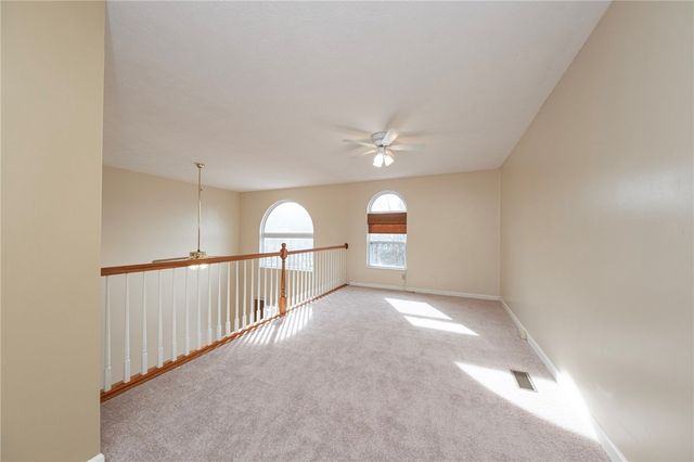 106 Sandy Brae DR, North Strabane, PA 15317