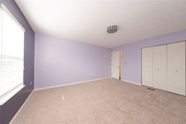106 Sandy Brae DR, North Strabane, PA 15317