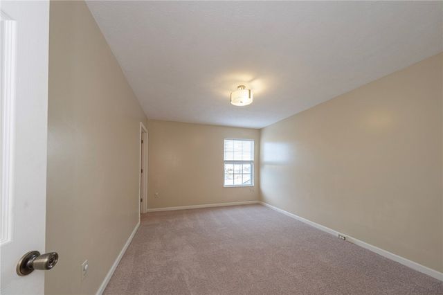 106 Sandy Brae DR, North Strabane, PA 15317