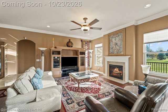 61119 Mustang Drive, South Lyon, MI 48178