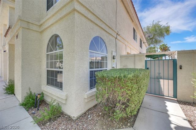 7989 Lisa Dawn Avenue, Las Vegas, NV 89147