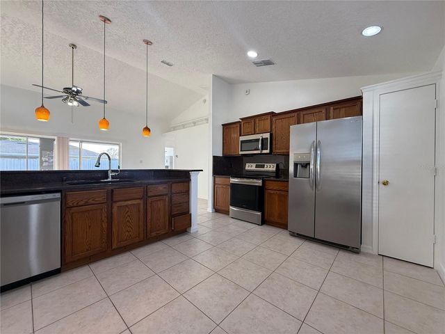 2670 OAK RUN BOULEVARD, Kissimmee, FL 34744