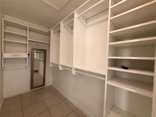 2670 OAK RUN BOULEVARD, Kissimmee, FL 34744
