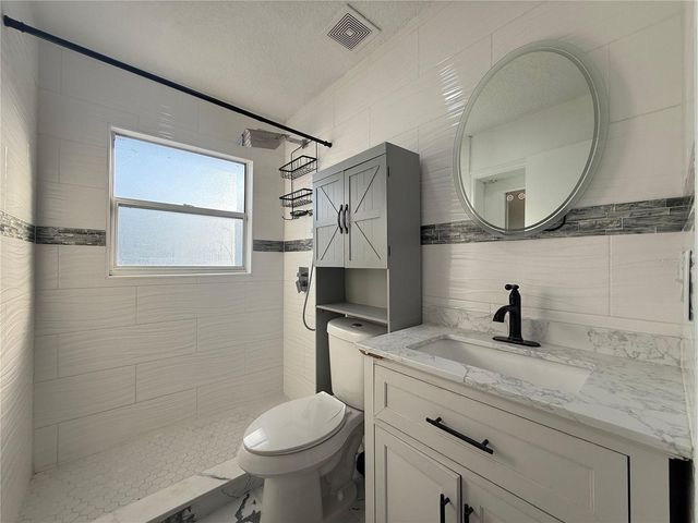 2670 OAK RUN BOULEVARD, Kissimmee, FL 34744