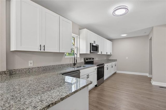 1326 W 26th St ST, Norfolk, VA 23508