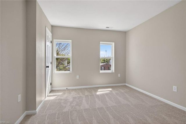 1326 W 26th St ST, Norfolk, VA 23508