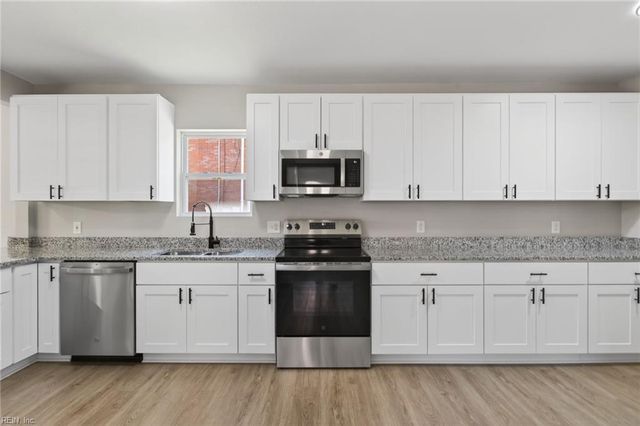 1326 W 26th St ST, Norfolk, VA 23508