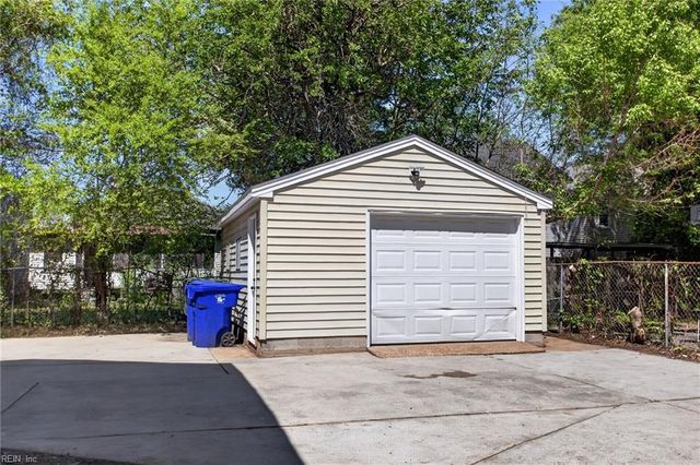 1326 W 26th St ST, Norfolk, VA 23508