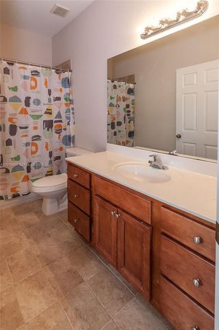 1036 NE 208th St 1036, Miami, FL 33179