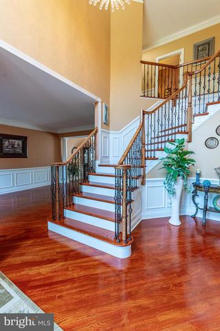 4140 DOUGLAS DR, Bethlehem, PA 18020