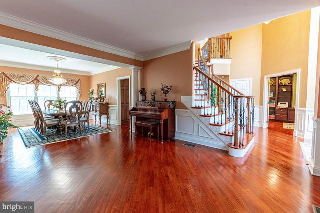 4140 DOUGLAS DR, Bethlehem, PA 18020