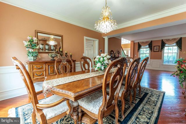 4140 DOUGLAS DR, Bethlehem, PA 18020