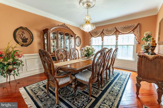 4140 DOUGLAS DR, Bethlehem, PA 18020