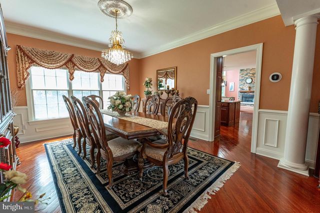4140 DOUGLAS DR, Bethlehem, PA 18020