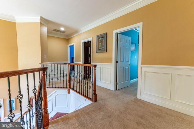 4140 DOUGLAS DR, Bethlehem, PA 18020