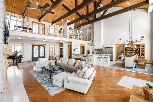 362 Thompson Heights Drive, Denison, TX 75020