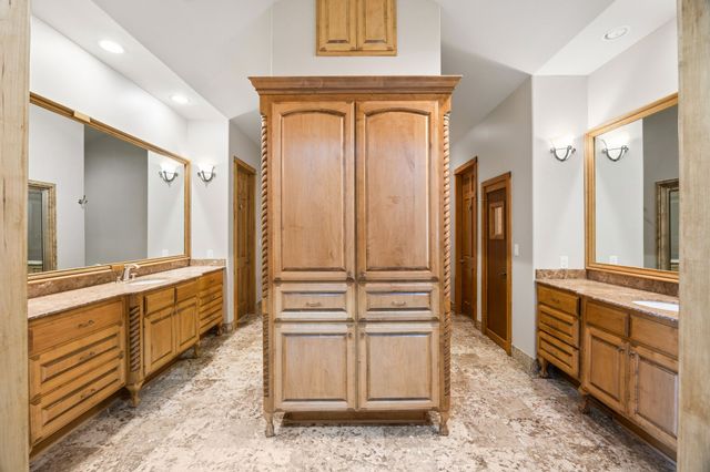 362 Thompson Heights Drive, Denison, TX 75020