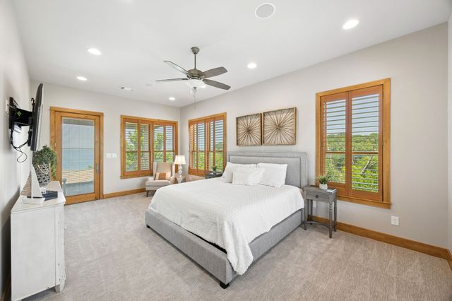 362 Thompson Heights Drive, Denison, TX 75020