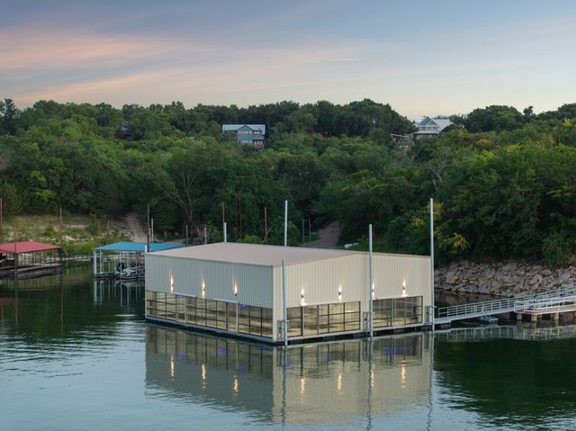 362 Thompson Heights Drive, Denison, TX 75020