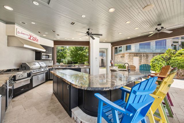 362 Thompson Heights Drive, Denison, TX 75020