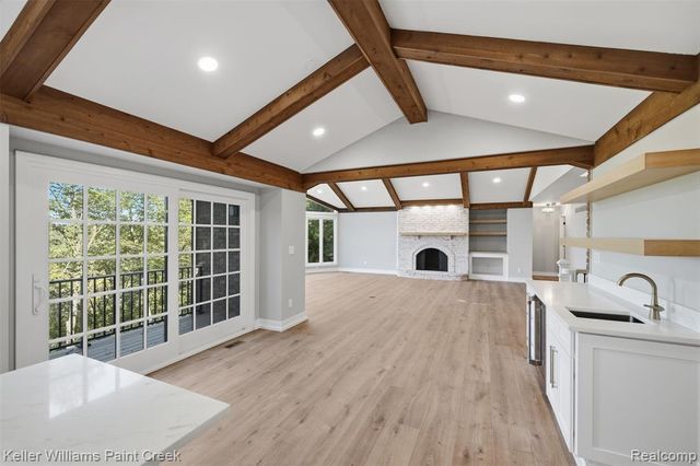 2918 Shannon Drive, Oakland, MI 48363
