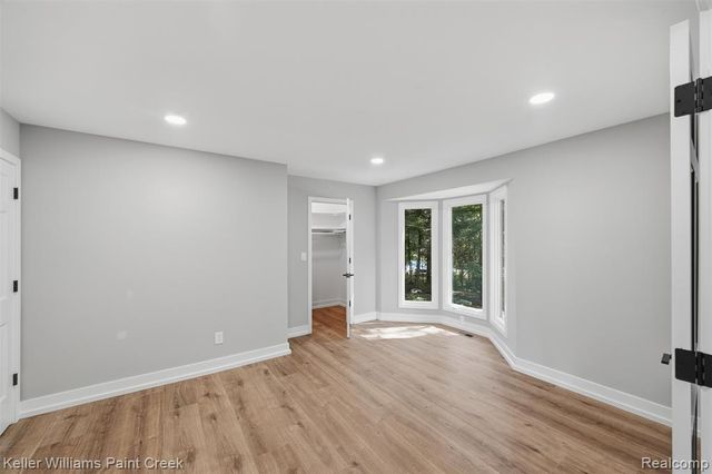 2918 Shannon Drive, Oakland, MI 48363