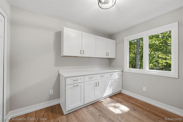 2918 Shannon Drive, Oakland, MI 48363