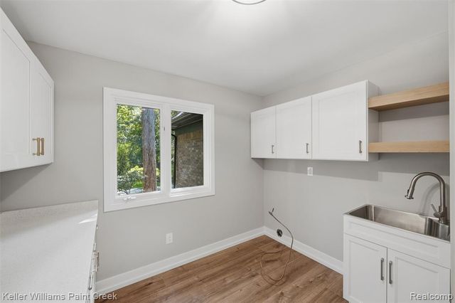 2918 Shannon Drive, Oakland, MI 48363