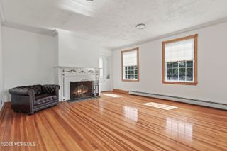 630 Broad Street, C/D, Shrewsbury Boro, NJ 07702